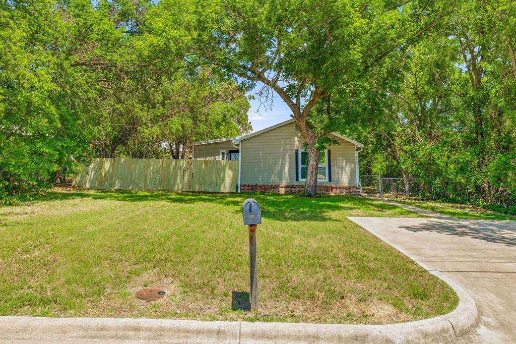 979 W Pecan Street, Stephenville, TX 76401