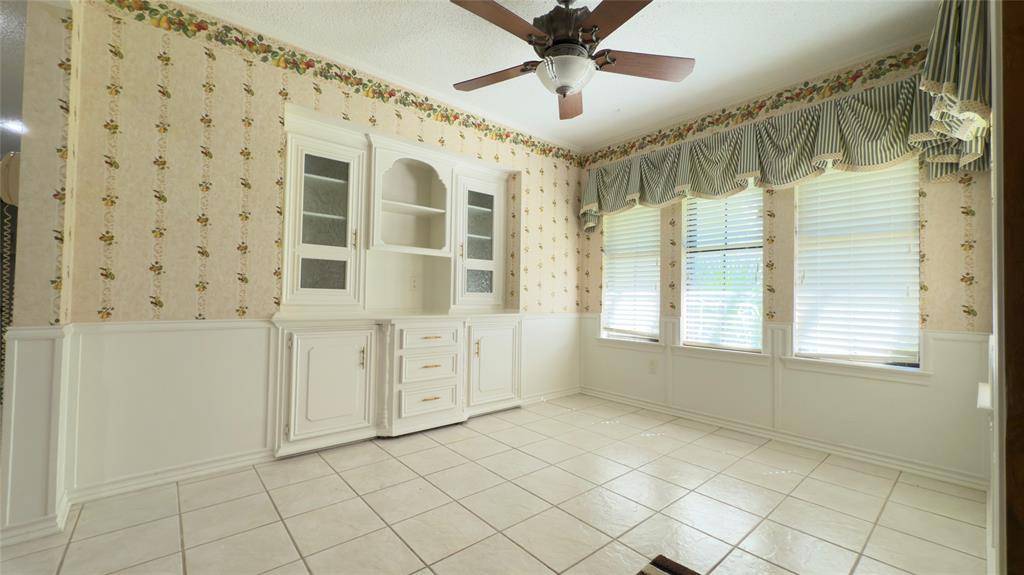 402 Sequoia Drive, Garland, TX 75041