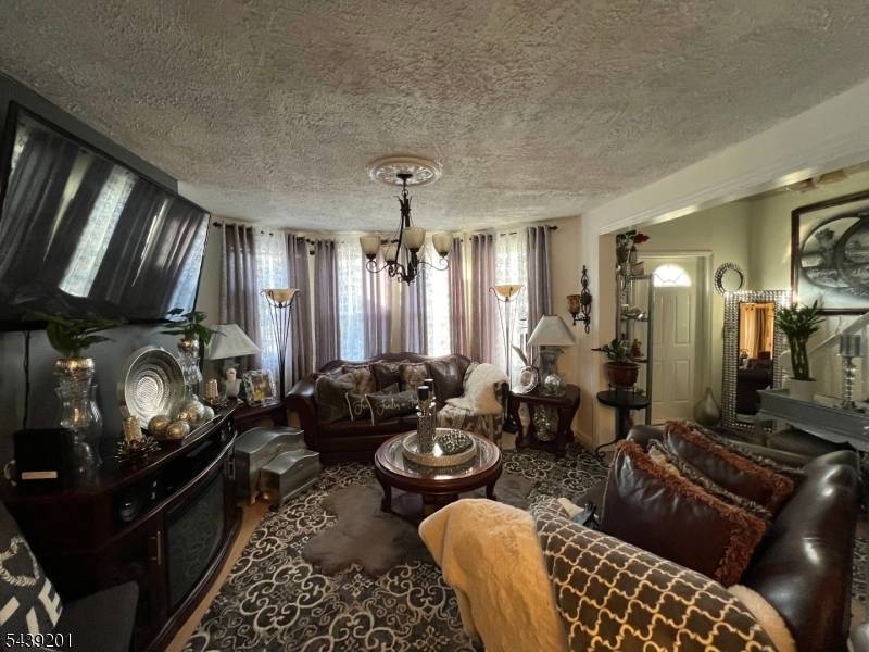 453 E 23Rd St, Paterson City, NJ 07514