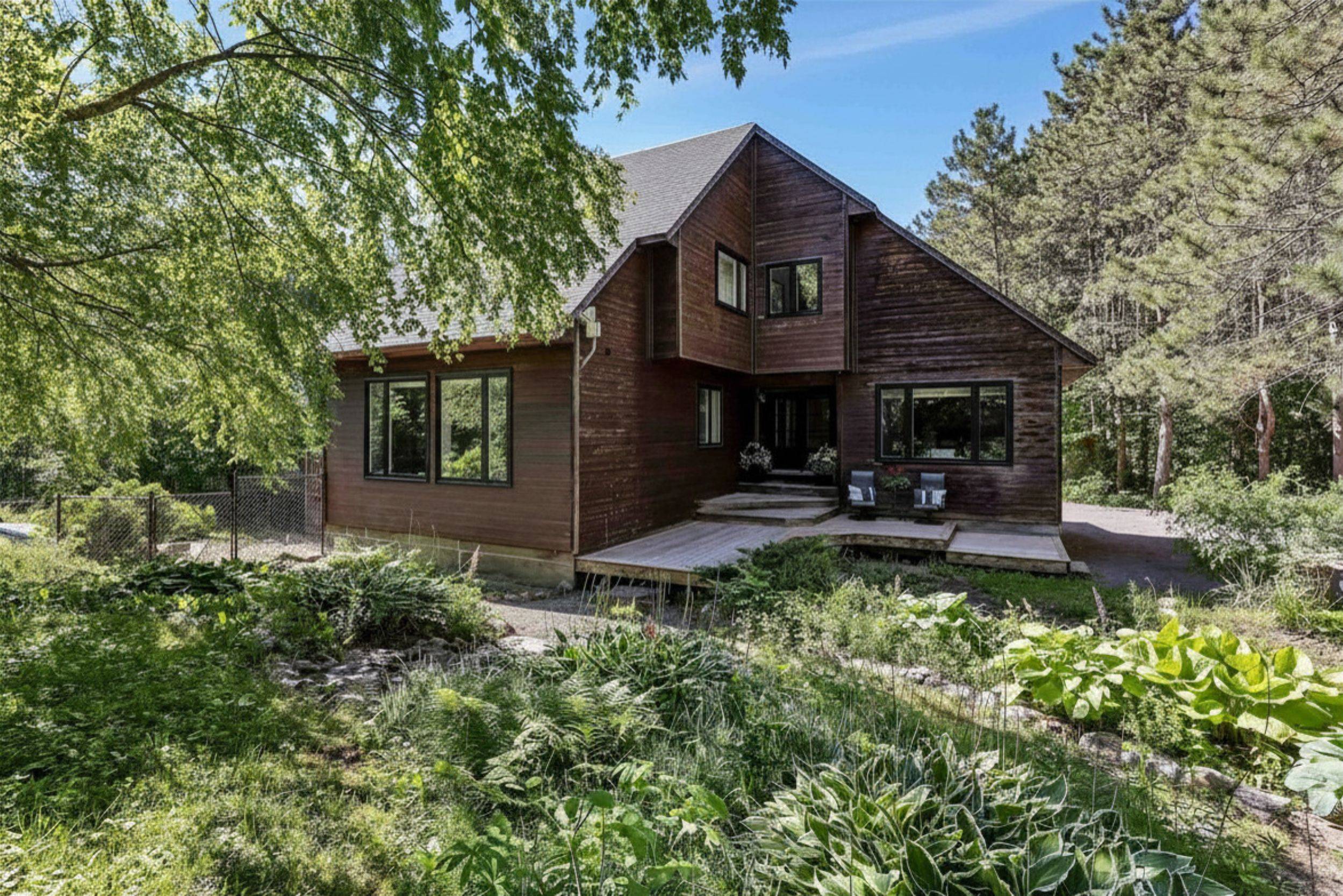 104 Sol LN, Carp - Dunrobin - Huntley - Fitzroy And Area, ON K0A 3M0