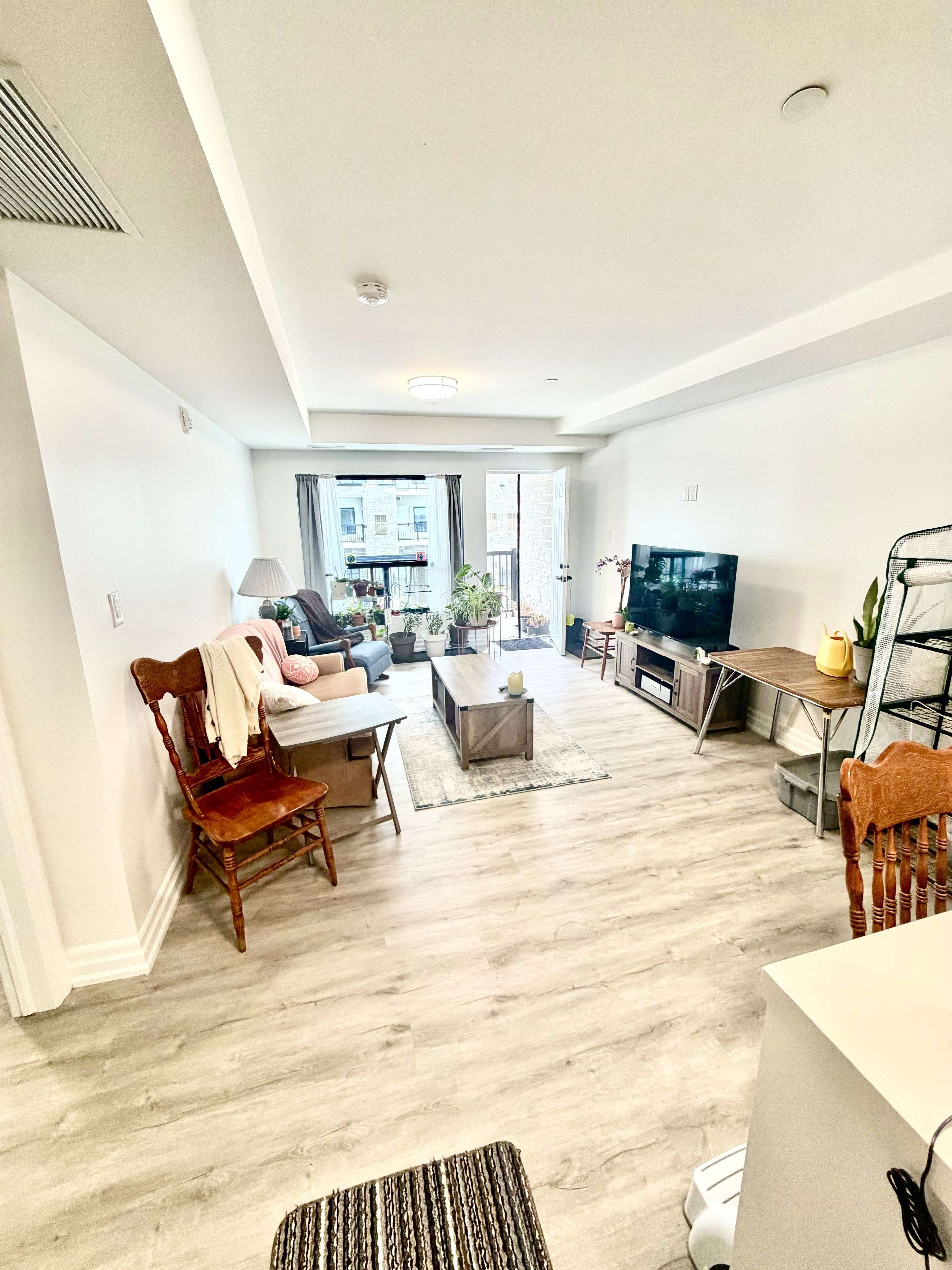 3320 Stella CRES #214, Windsor, ON N8T 0B7