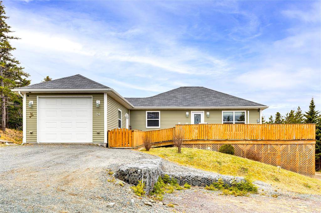 24 Meetinghouse Road, Pouch Cove, NL A0A3L0