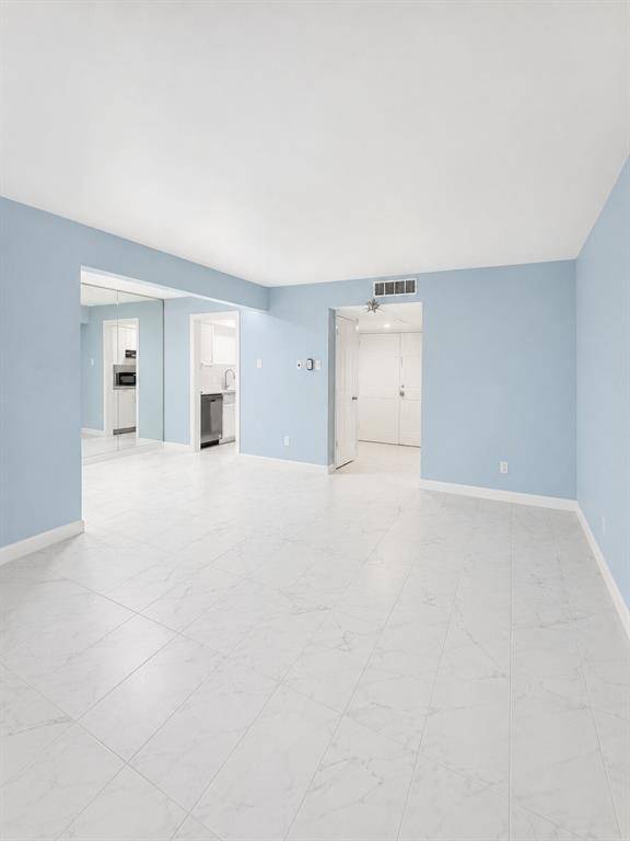 1823 E Grauwyler Road #198, Irving, TX 75061