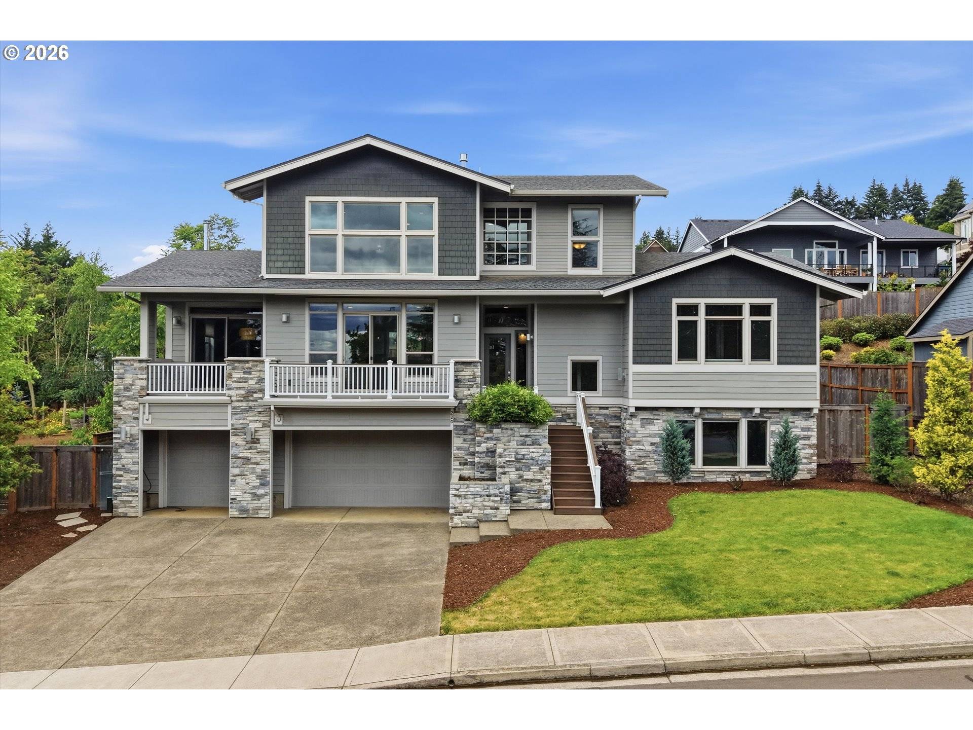 220 SW DOGWOOD DR, Dundee, OR 97115