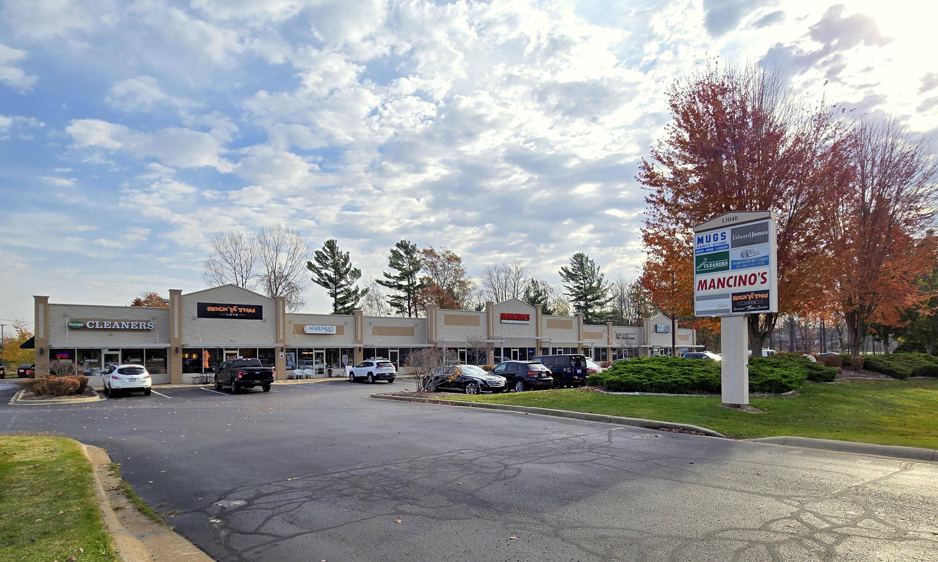 13040 US-31 #Suite H, Grand Haven Twp, MI 49417