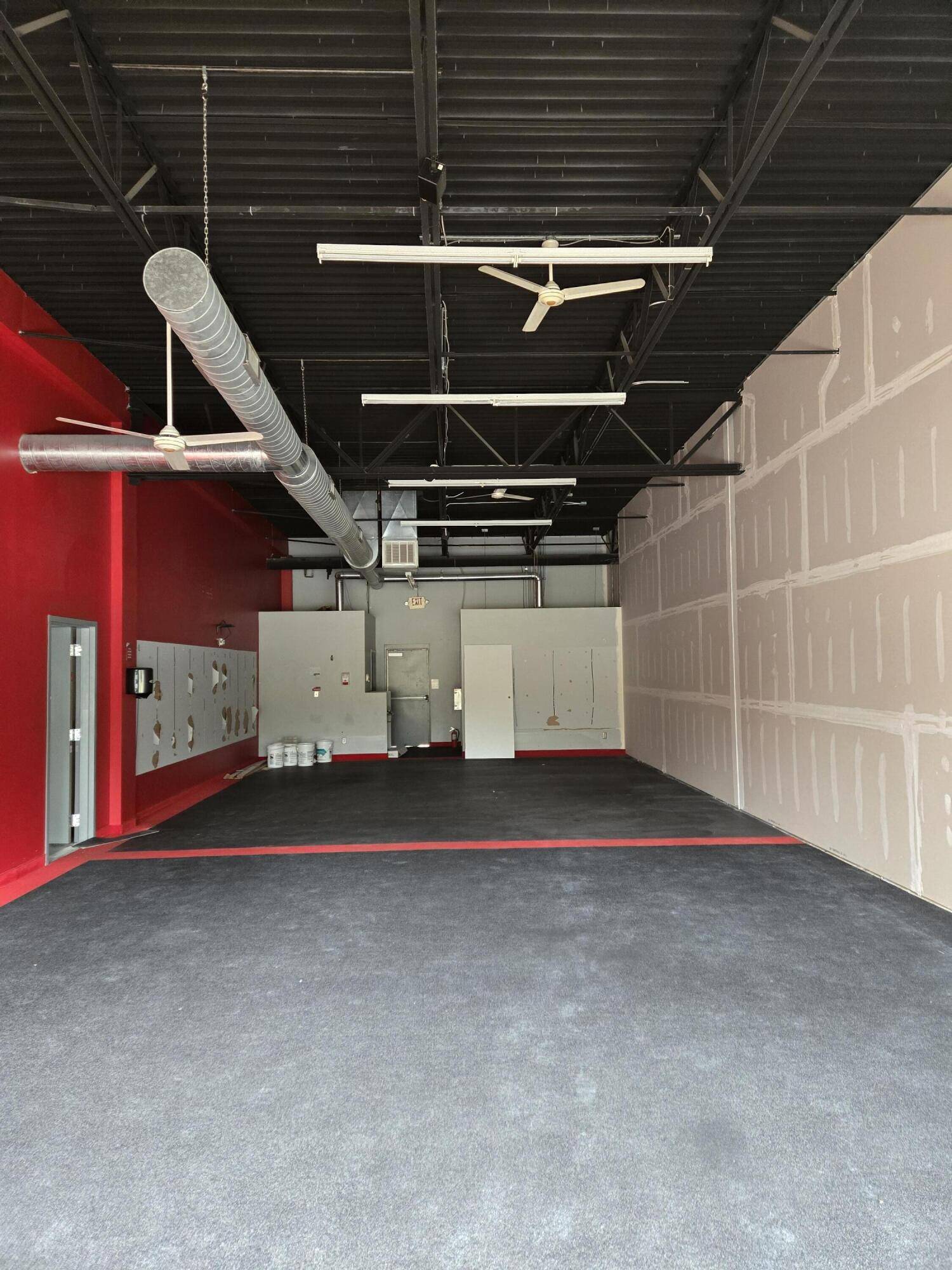 13040 US-31 #Suite H, Grand Haven Twp, MI 49417