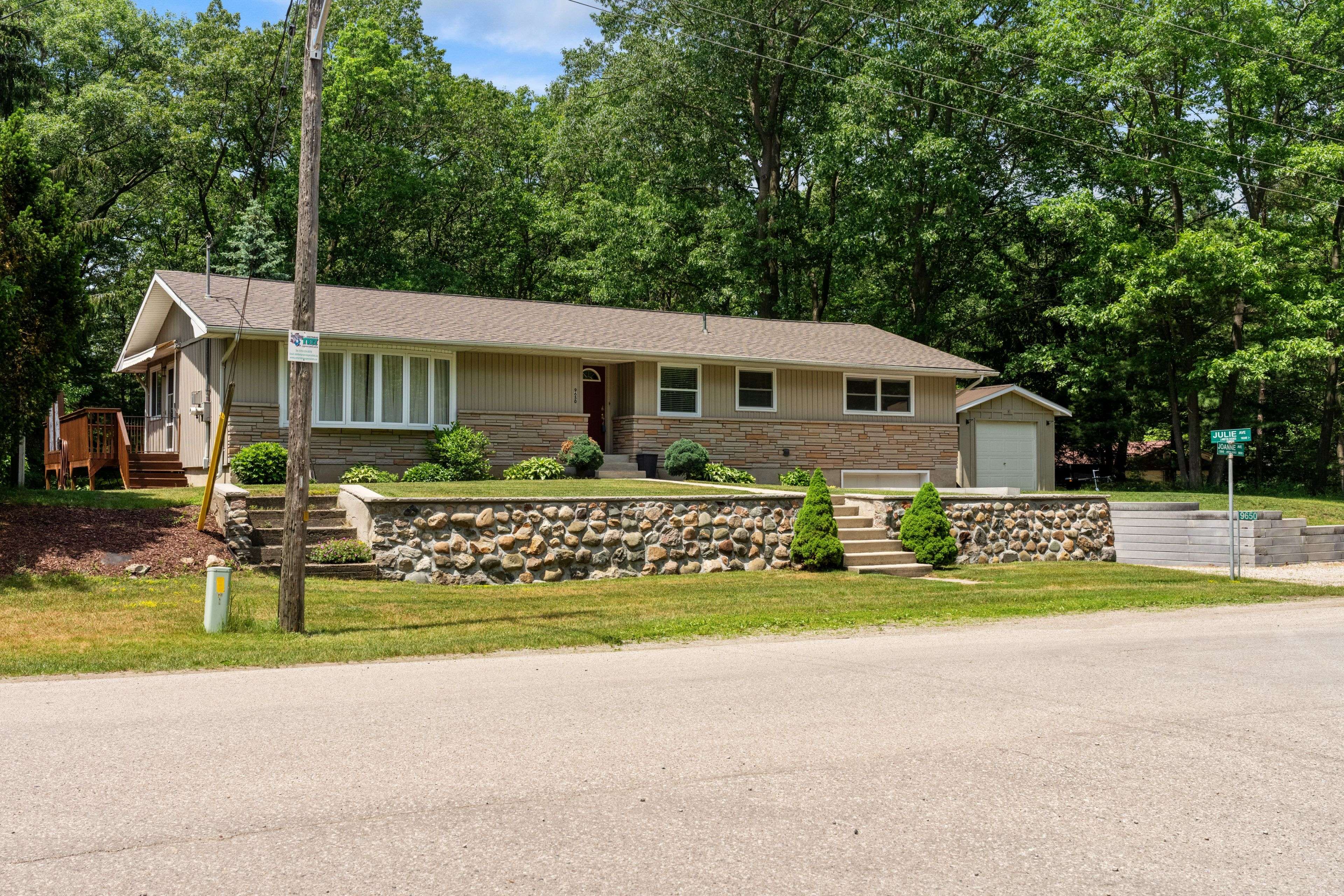 9650 Joanne AVE, Lambton Shores, ON N0M 1T0