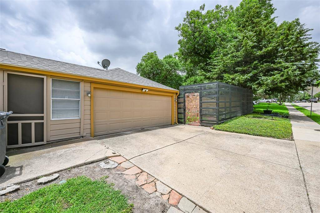 2819 Maple Springs Boulevard, Dallas, TX 75235