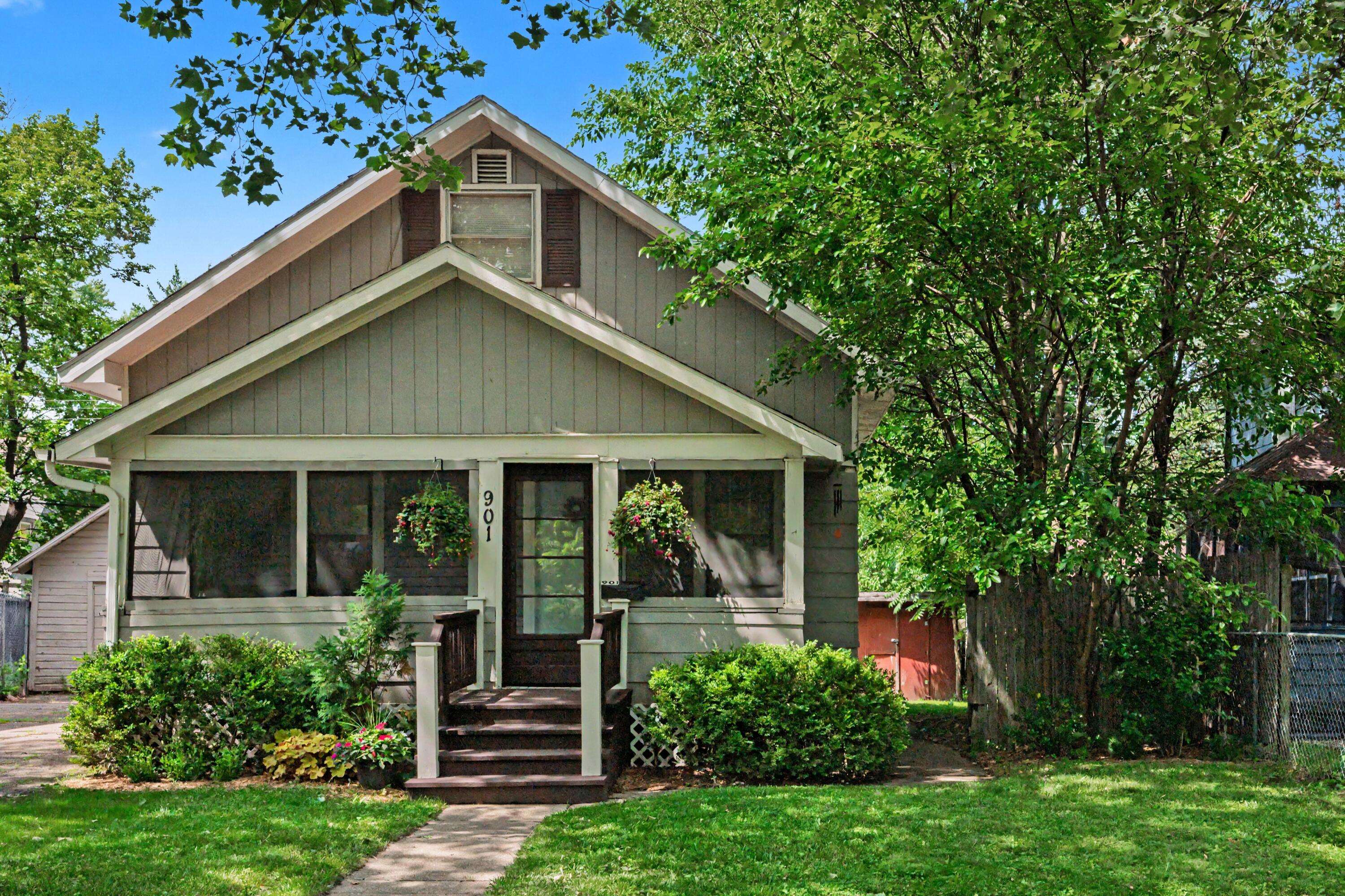 901 Bryant ST, Kalamazoo City, MI 49001