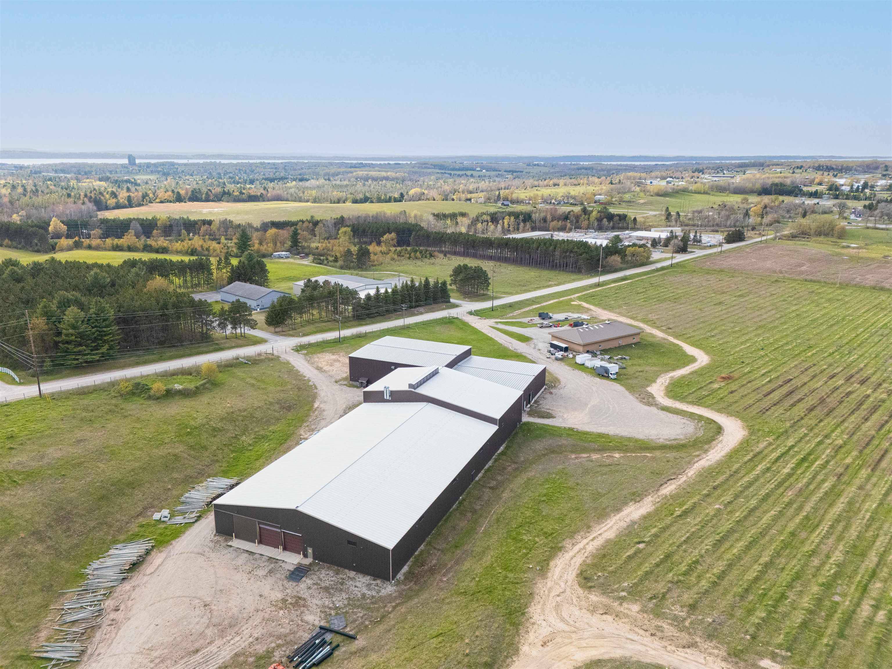 5720 Bates RD, Acme Twp, MI 49690