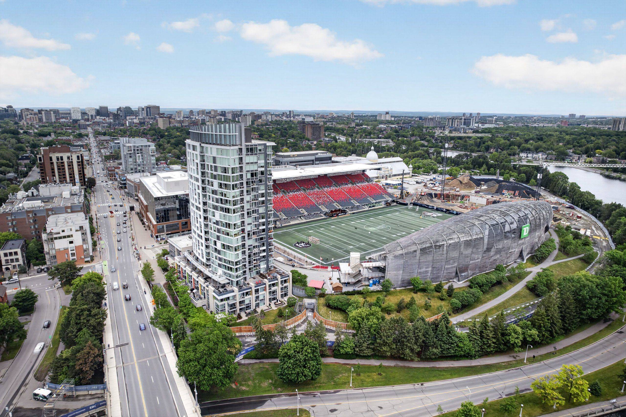 1035 Bank ST #307, Glebe - Ottawa East And Area, ON K1S 3W9