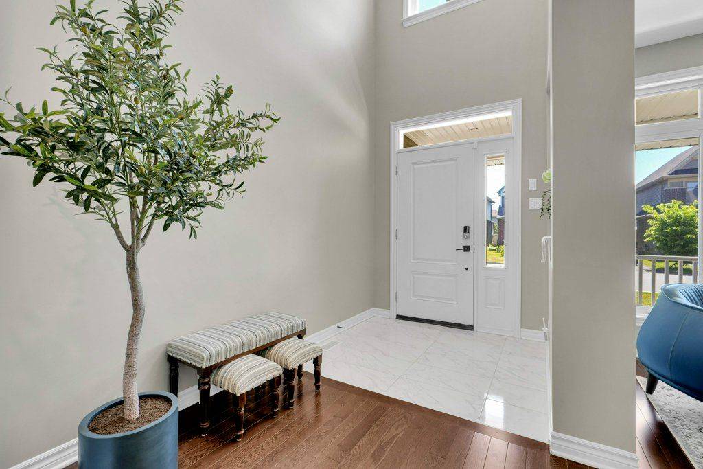 210 Trollius WAY, Blossom Park - Airport And Area, ON K1T 0R7