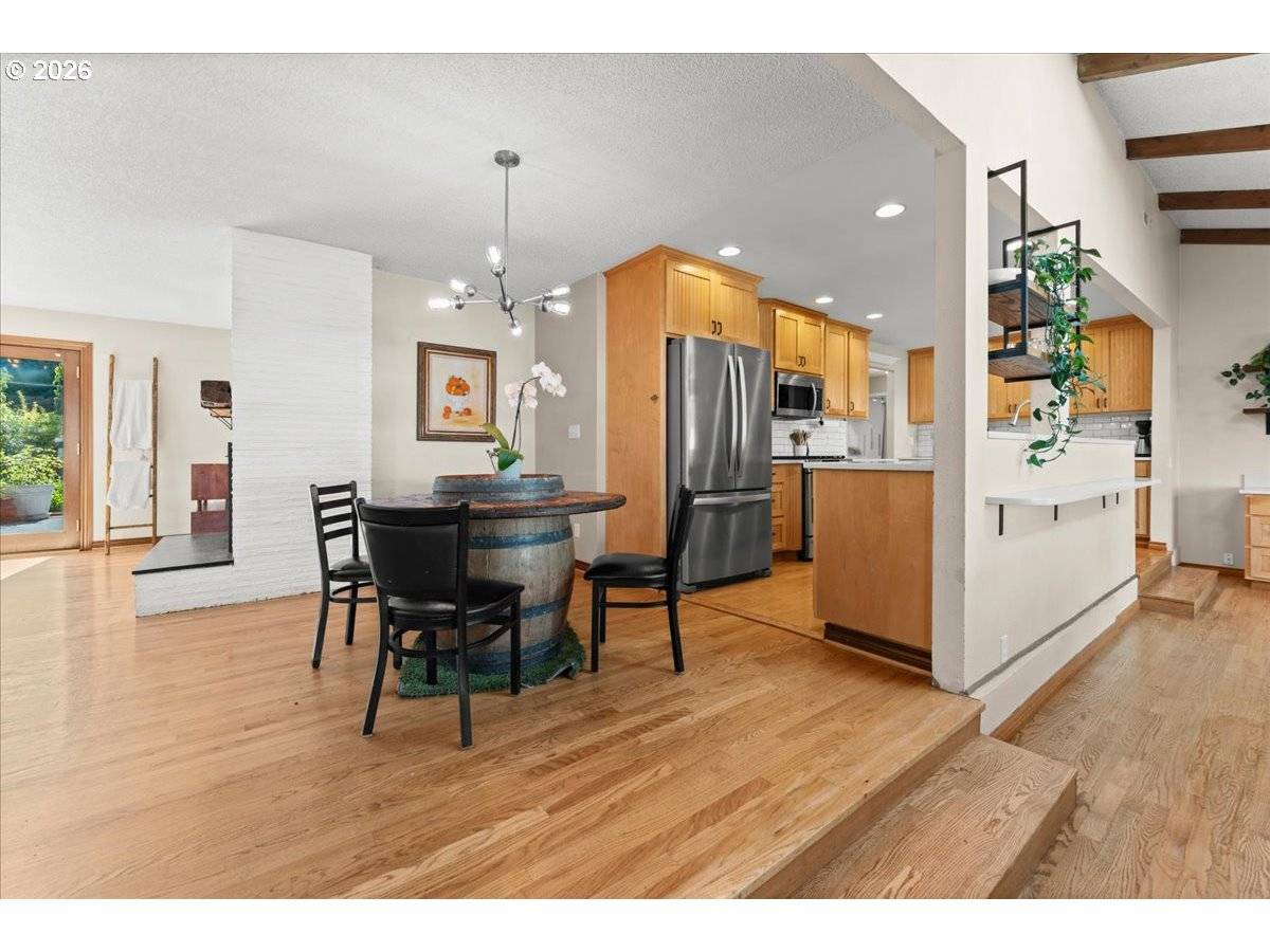 2030 SE 100TH AVE, Portland, OR 97216