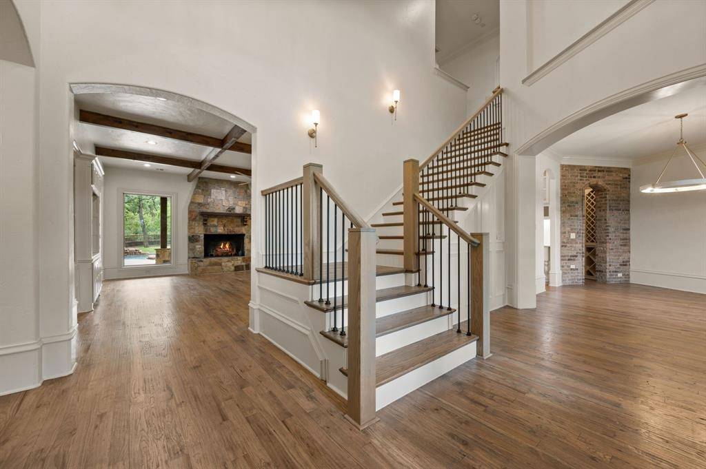 737 Manor Drive, Argyle, TX 76226