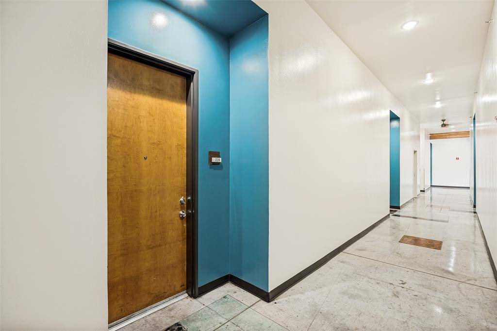2502 Live Oak Street #228, Dallas, TX 75204