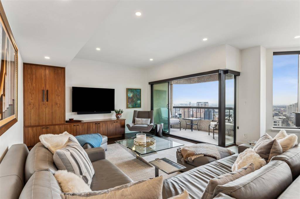 3030 Mckinney Avenue #2305, Dallas, TX 75204