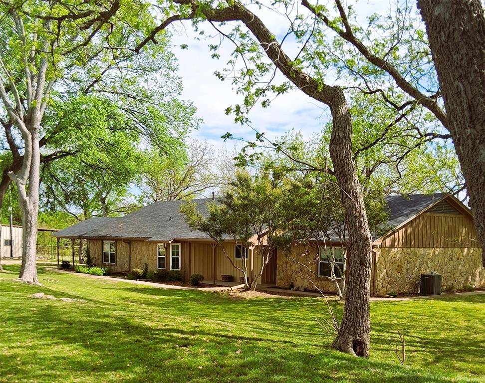 190 County Road 3198, Valley Mills, TX 76689