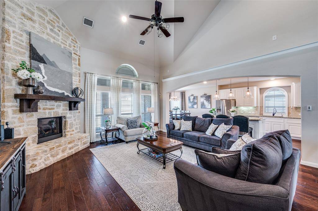 201 Kingsbury Lane, Prosper, TX 75078