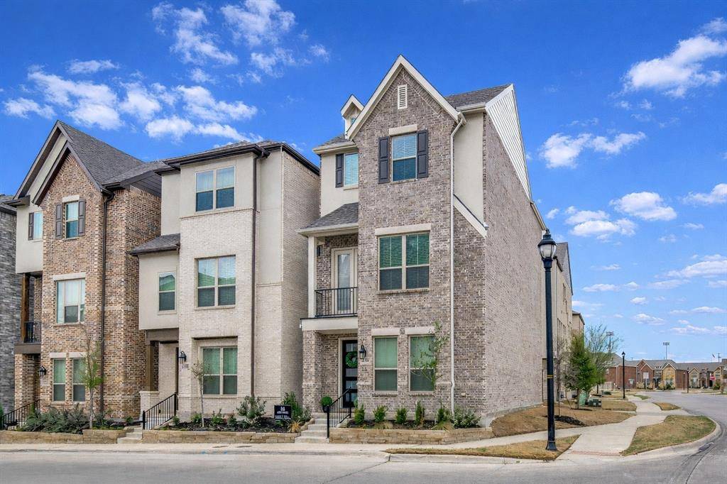 2204 Maverick Way, Mesquite, TX 75149