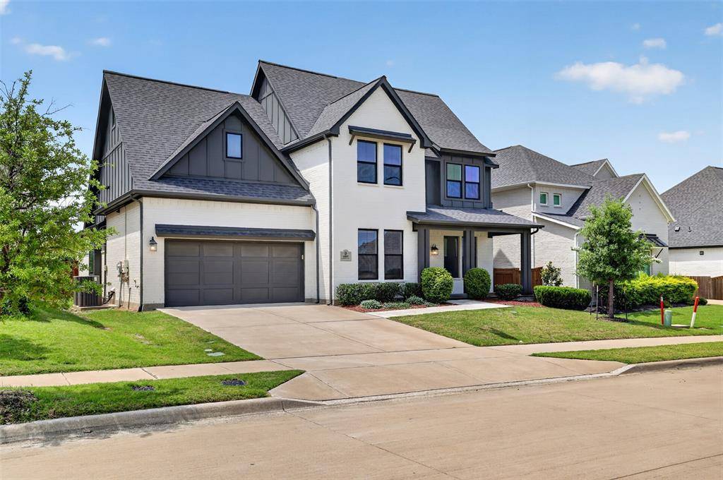 6009 Firefox Lane, Fort Worth, TX 76123
