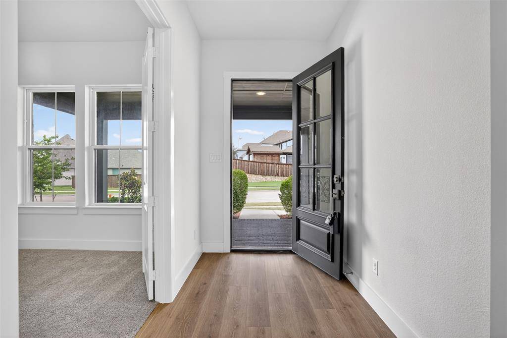 6009 Firefox Lane, Fort Worth, TX 76123