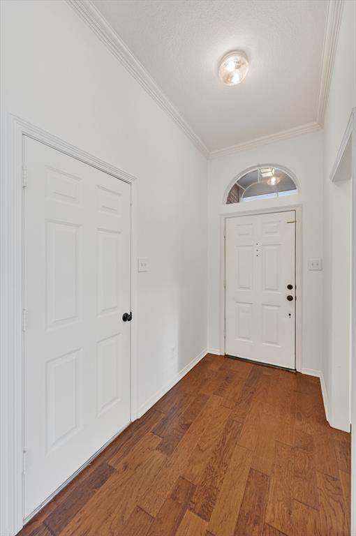 2212 Tiffany Glenn Court, Bedford, TX 76021