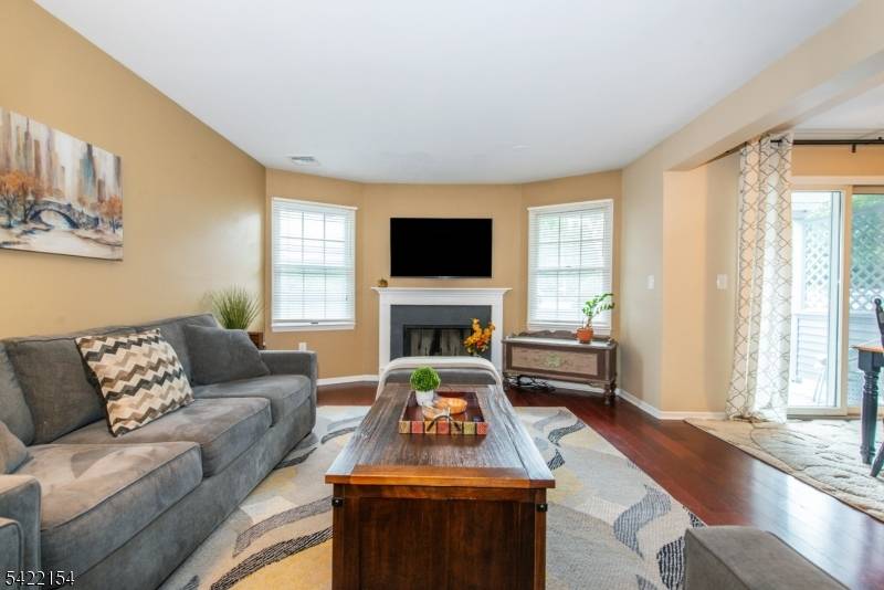 117 Quartz Ln #117, Paterson City, NJ 07501