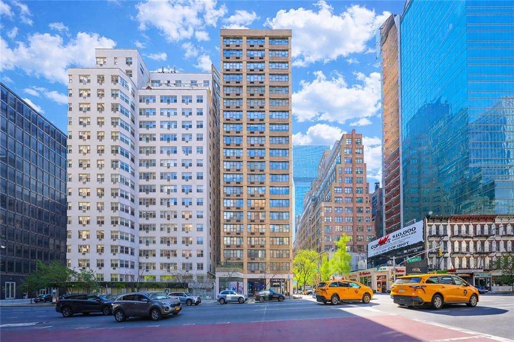 301 East 45th ST #9A, New York, NY 10017