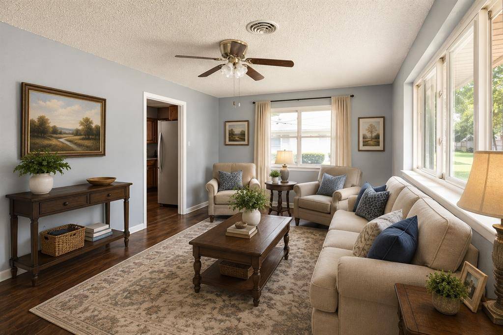929 Dodson Street, Gainesville, TX 76240