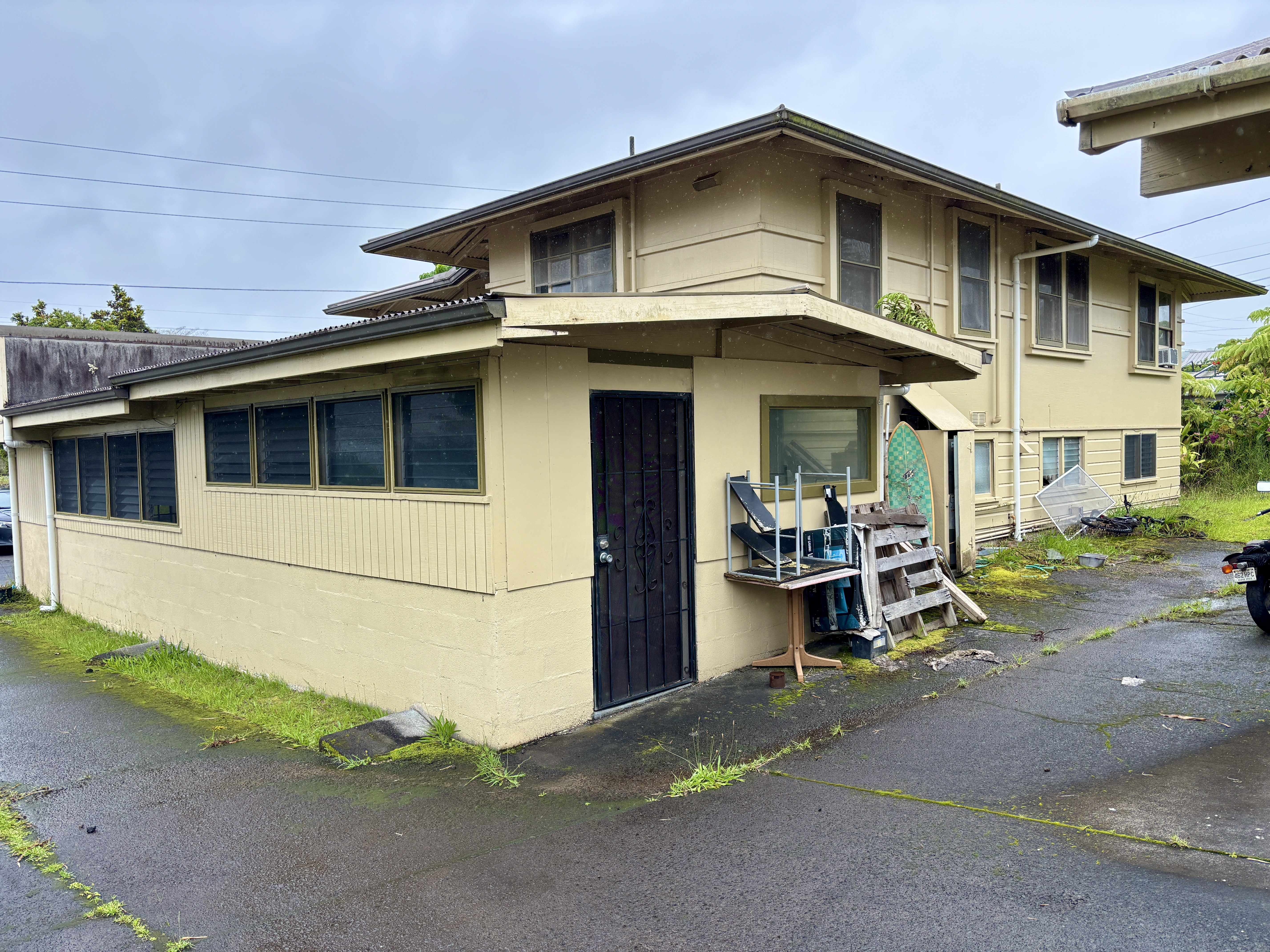 1940 KAUMANA DR, Hilo, HI 96720