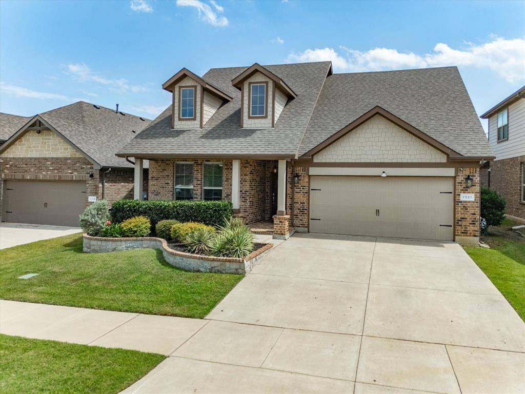 2527 Candle Lane, Northlake, TX 76247