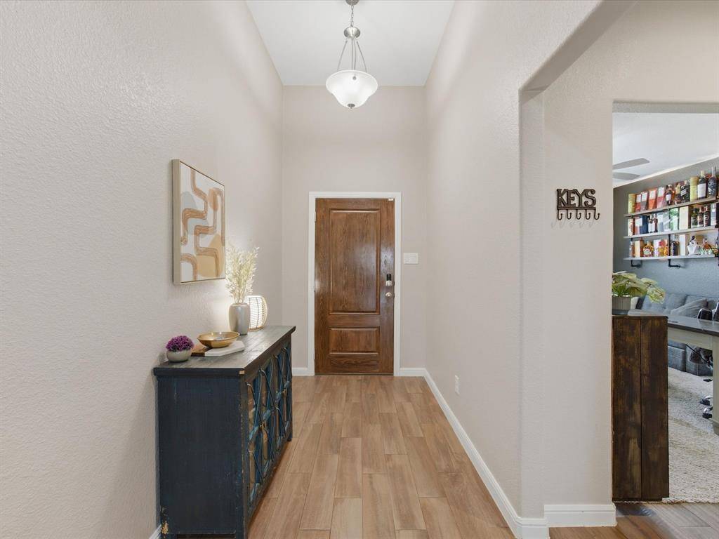 2527 Candle Lane, Northlake, TX 76247