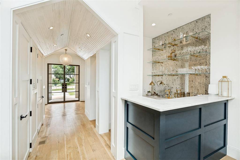 3421 Southwestern Boulevard, University Park, TX 75225