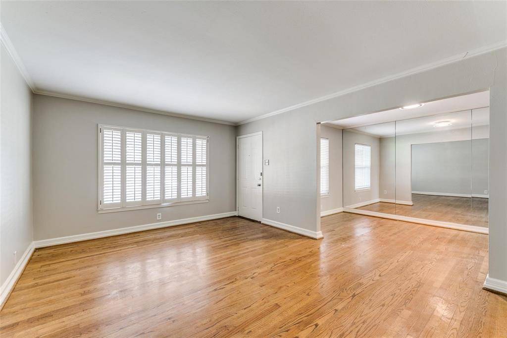 6545 Winton Street, Dallas, TX 75214