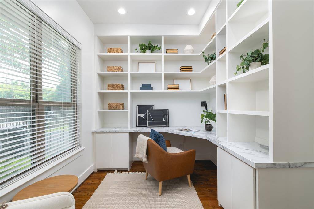 2415 Knight Street #A, Dallas, TX 75219