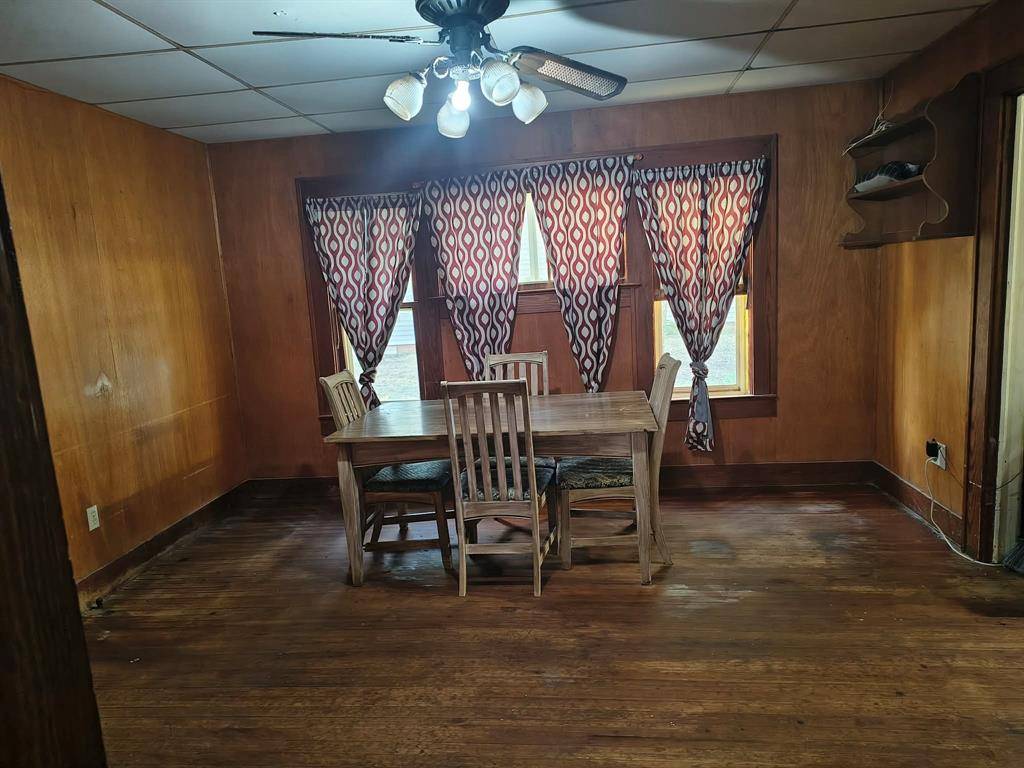 1308 Avenue L, Anson, TX 79501