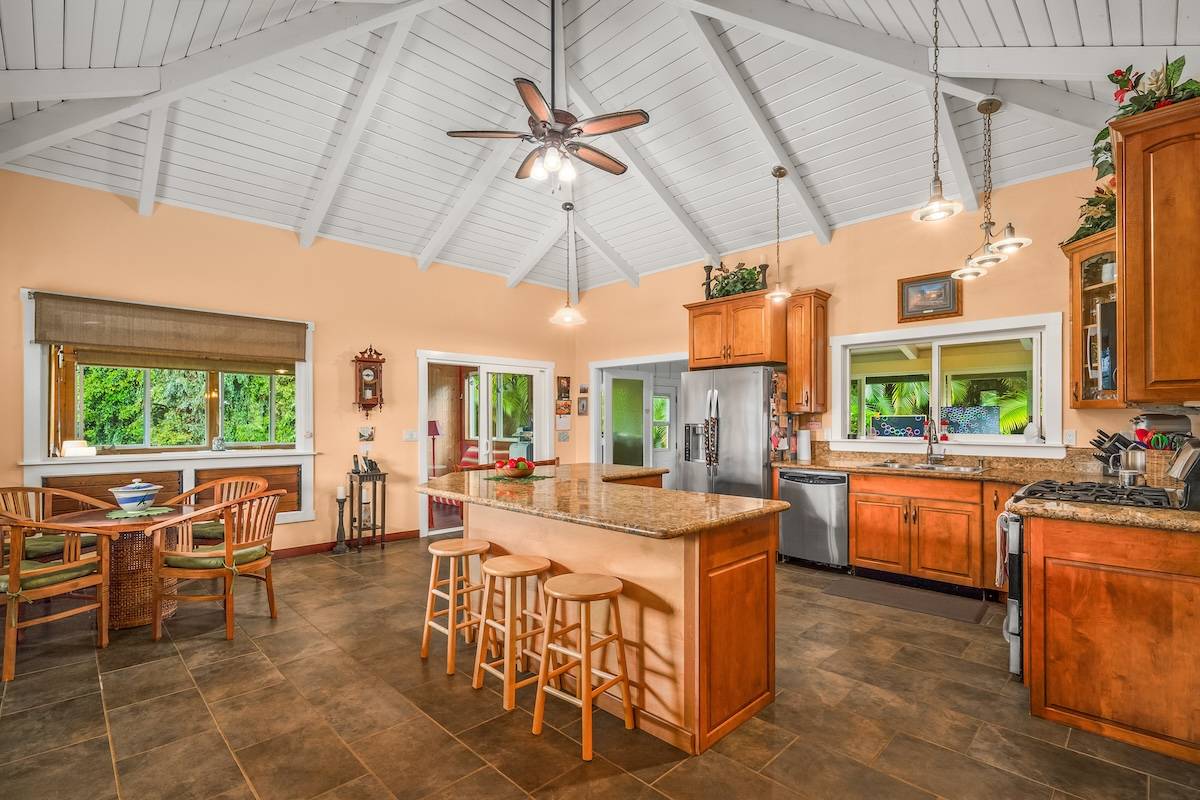 4751-A WAILAPA RD, Kilauea, HI 96754