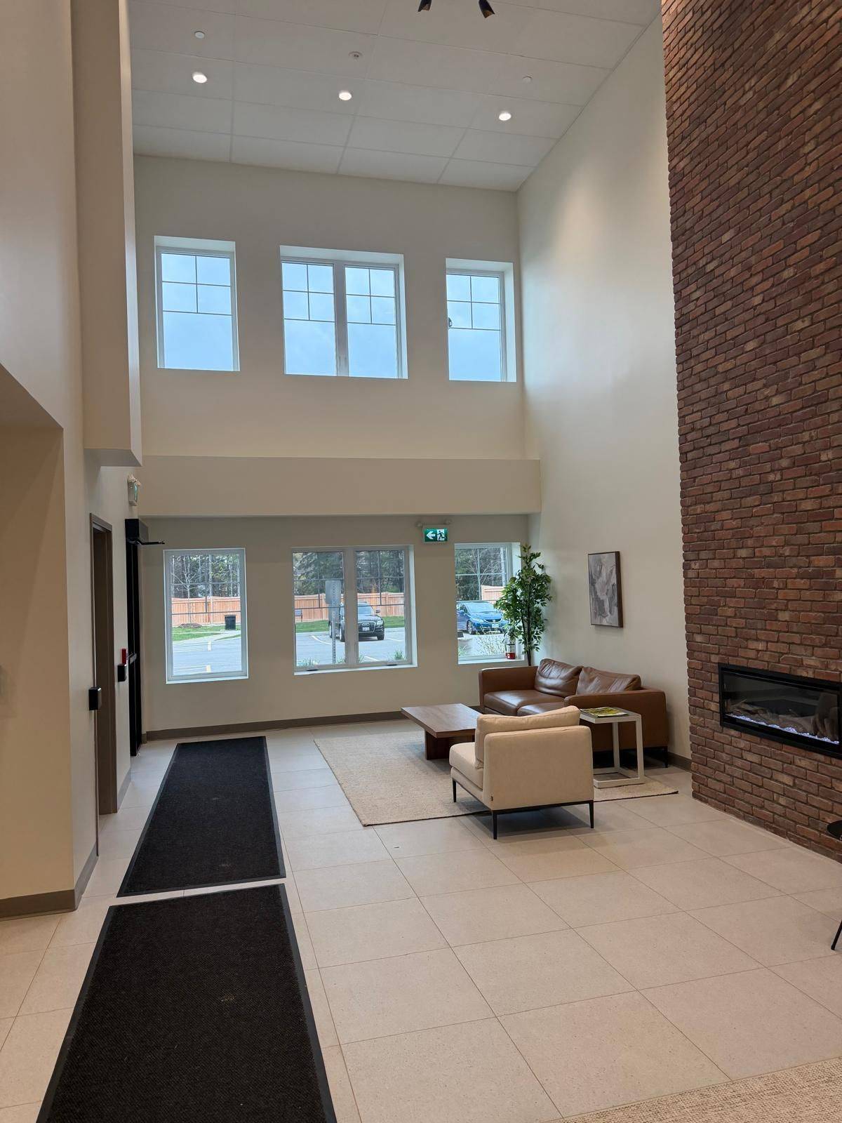 121 Mary ST #318, Clearview, ON L0M 1G0