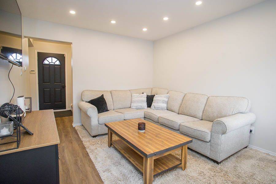 273 Elgin ST #52, Brantford, ON N3S 5B2