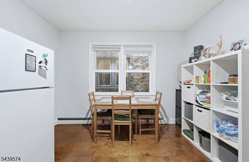 328 John St, Elizabeth City, NJ 07202