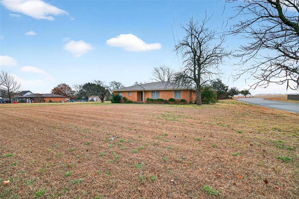 3928 W Houston Street, Sherman, TX 75092