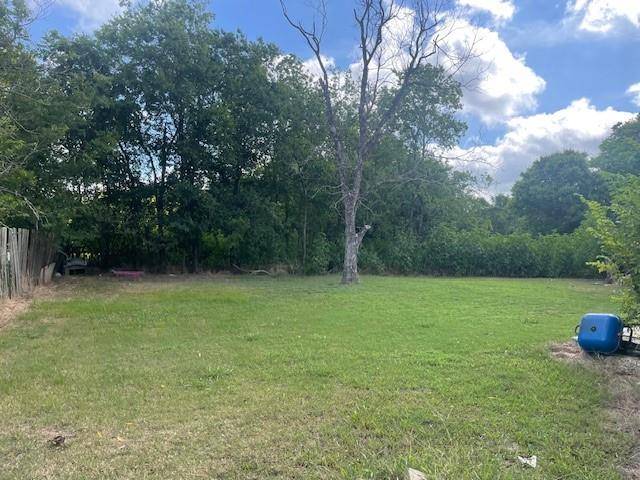 527 E Yeagua Street, Groesbeck, TX 76642