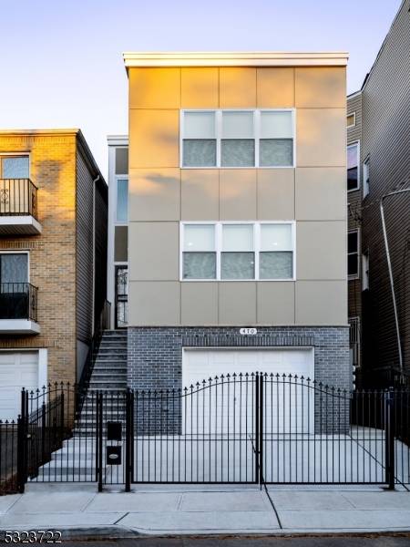 470 S 16Th St, Newark City, NJ 07103