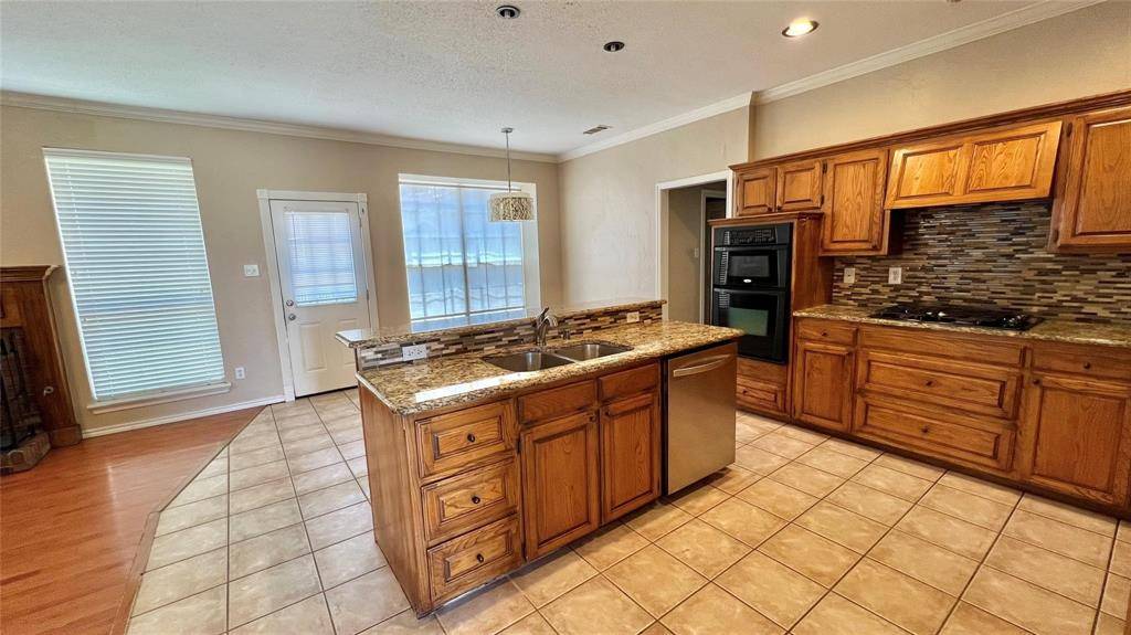 2056 Hawken Drive, Plano, TX 75023
