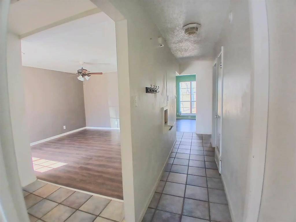 6811 Marla Drive, Dallas, TX 75217
