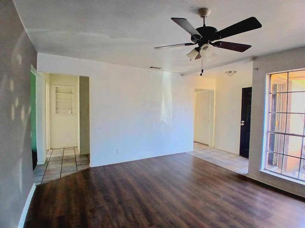 6811 Marla Drive, Dallas, TX 75217