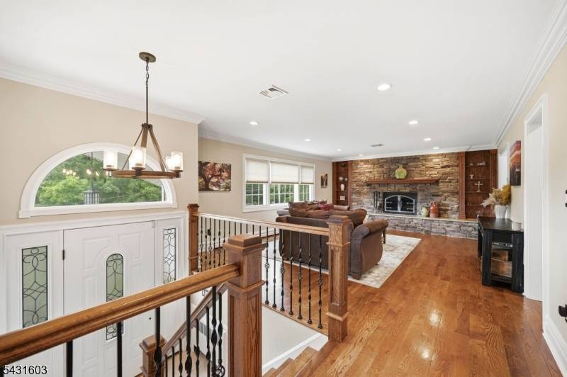 17 Kiowa, Oakland Boro, NJ 07436