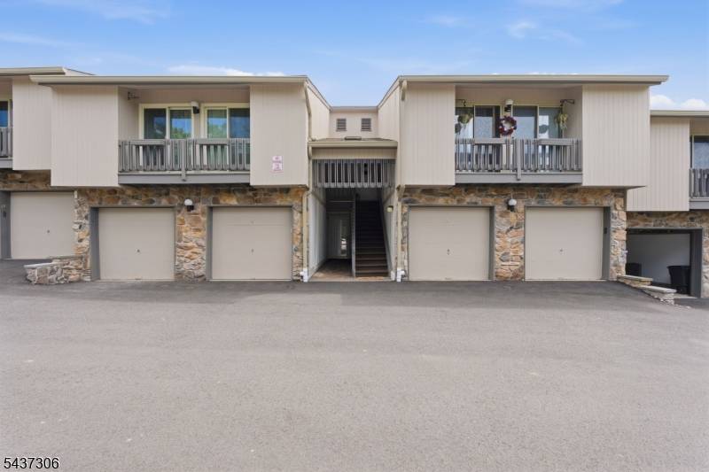 9 Paris Cir, West Orange Twp., NJ 07052