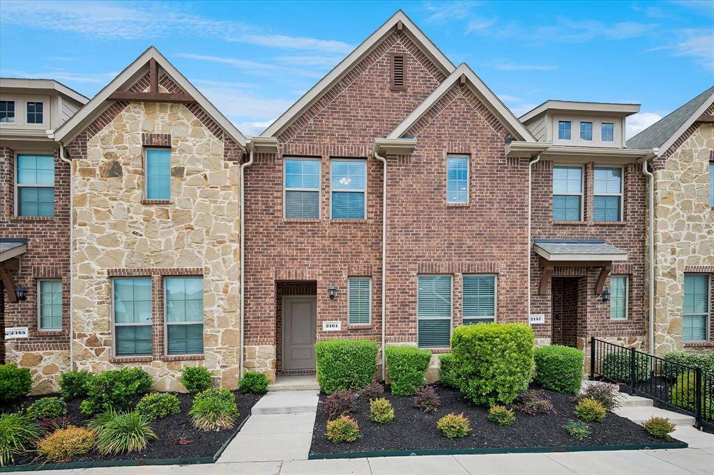 2161 Crooked Bow Drive, Mesquite, TX 75149