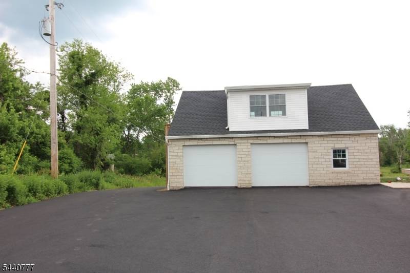 1058 State Highway12, Kingwood Twp., NJ 08825